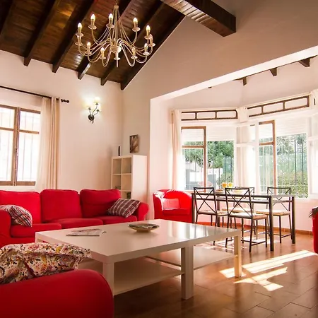 Holidays2fuengirola 6 Bedroom 200 Mts فوينخيرولا