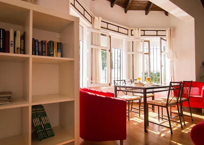 Holidays2fuengirola 6 Bedroom 200 Mts * Fuengirola