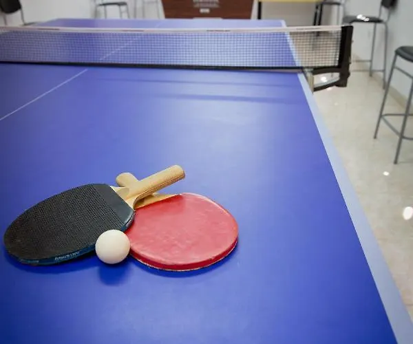 Holidays2fuengirola 6 Bedroom 200 Mts 度假居 *