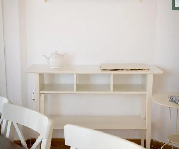 Holidays2fuengirola 6 Bedroom 200 Mts Vakantiehuis *