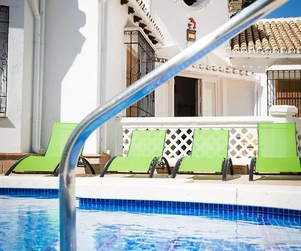 度假居 Holidays2fuengirola 6 Bedroom 200 Mts *