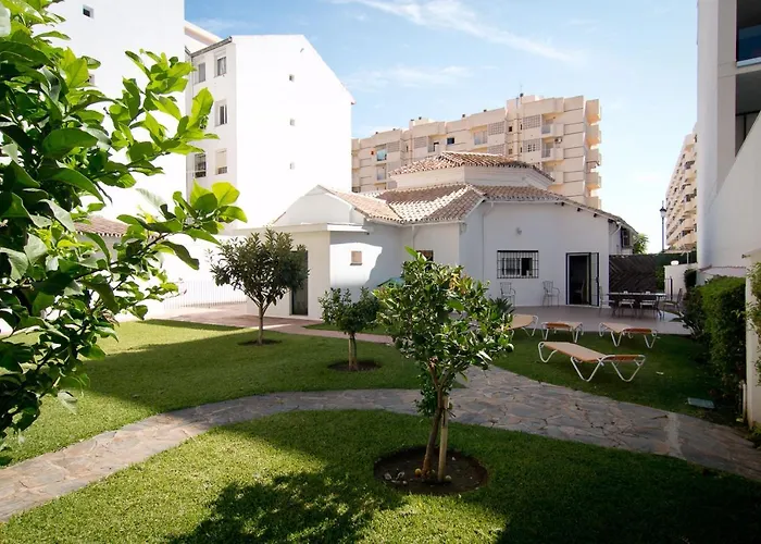 Holidays2fuengirola 6 Bedroom 200 Mts * Fuengirola