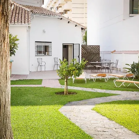 Holidays2fuengirola 6 Bedroom 200 Mts Fuengirola