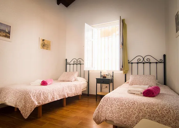 Сasa de vacaciones Holidays2fuengirola 6 Bedroom 200 Mts Fuengirola